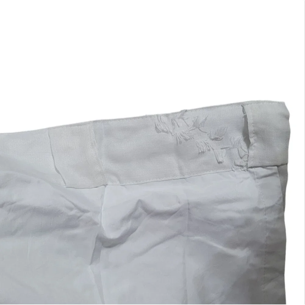 Pillowfort White Flocked Curtain